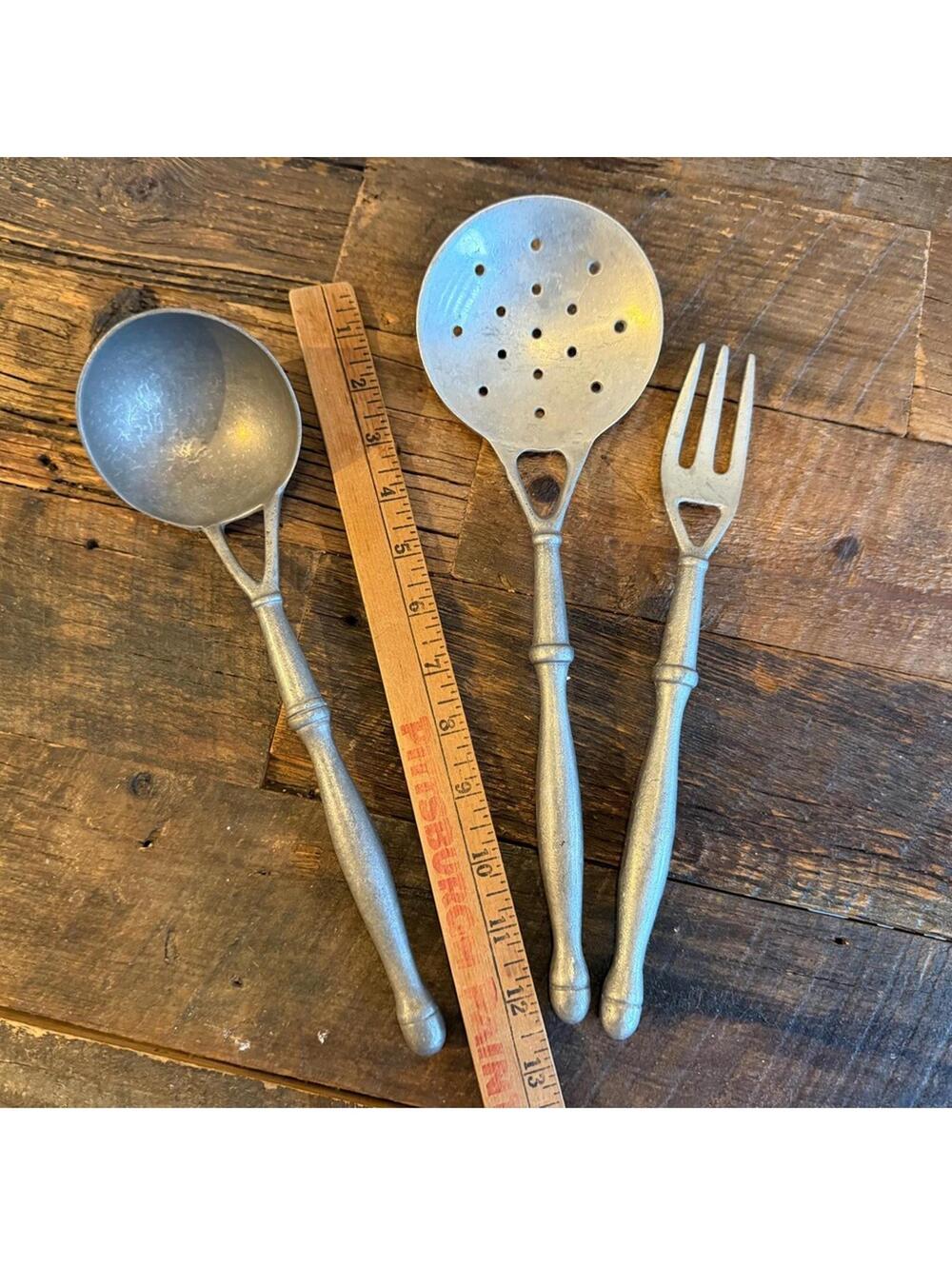 Vintage Wilton-Colombia Cast Aluminum Serving Set Bamboo Style Handles (3 Piece)